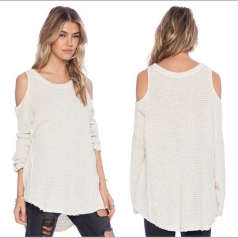 Free People Trendy Top. Small. Super comfortable. Loose fit.